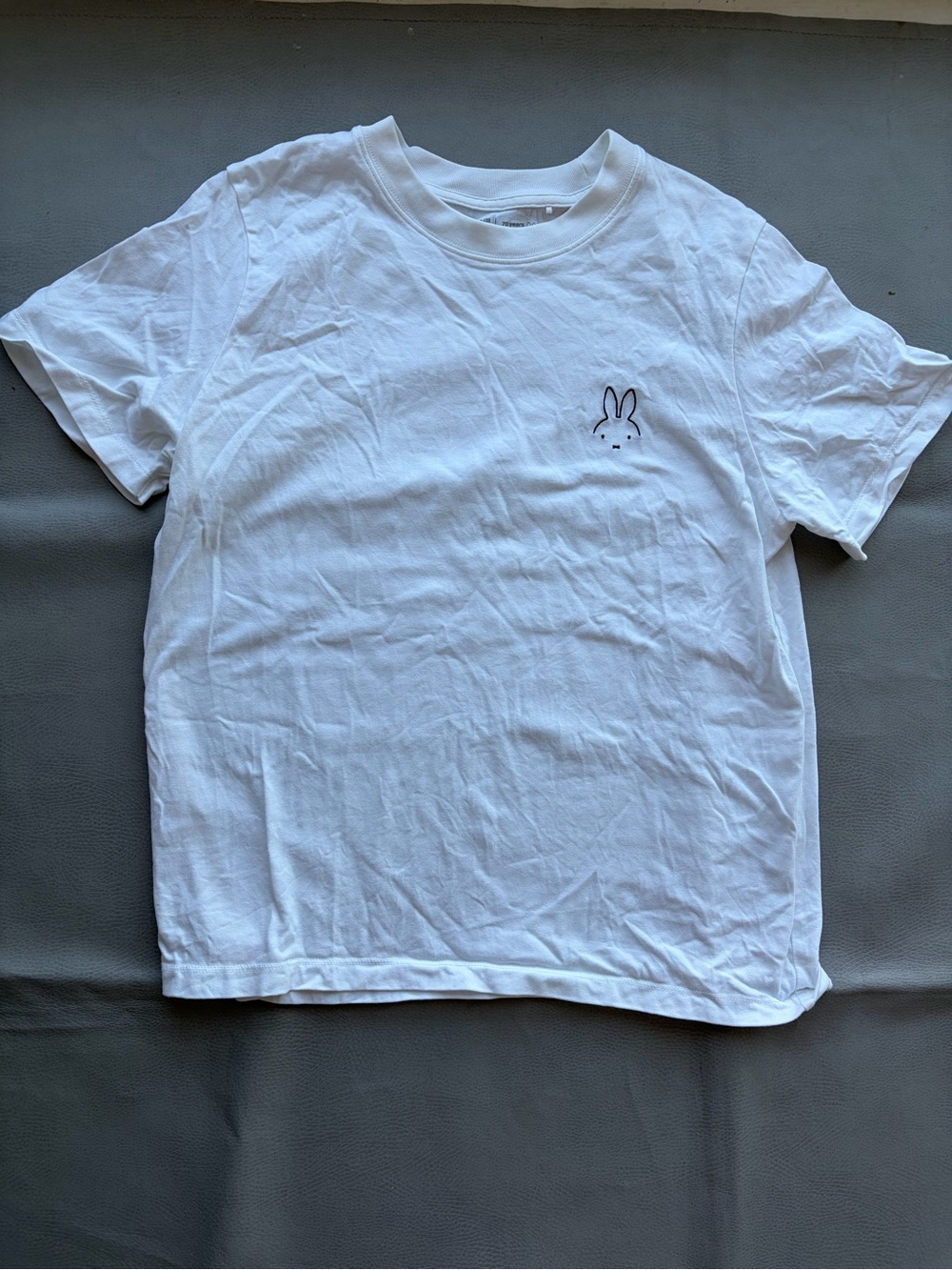 Uniqlo Miffy 70th 100% cotton white tee